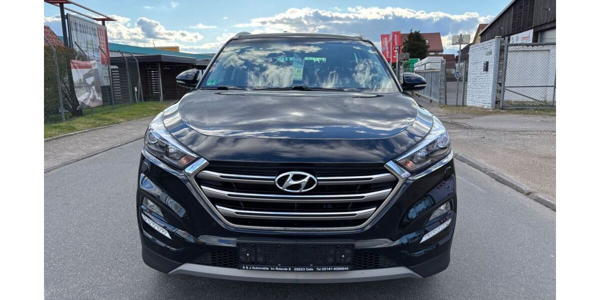 Hyundai TUCSON 158.000 km 14.500 &euro; Celle 29223