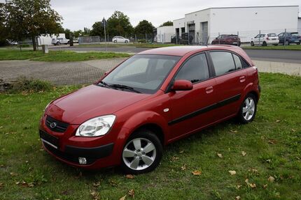 Kia Rio 57.700 km 4.999 € Bitterfeld 06749