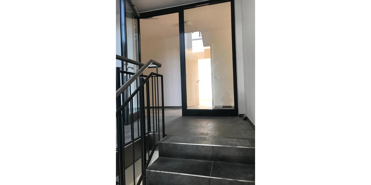 Einfamilienhaus Cham - 2 Zimmer, 75 m&sup2;, 820&euro; | Angebot:24848461