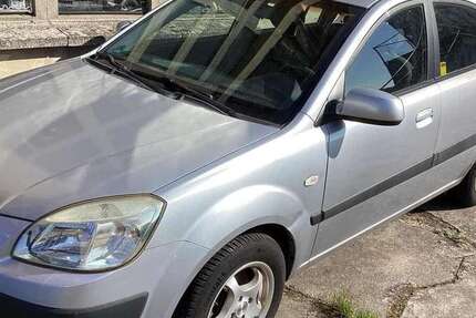Kia Rio 35.000 km 2.900 &euro; Potsdam 14469