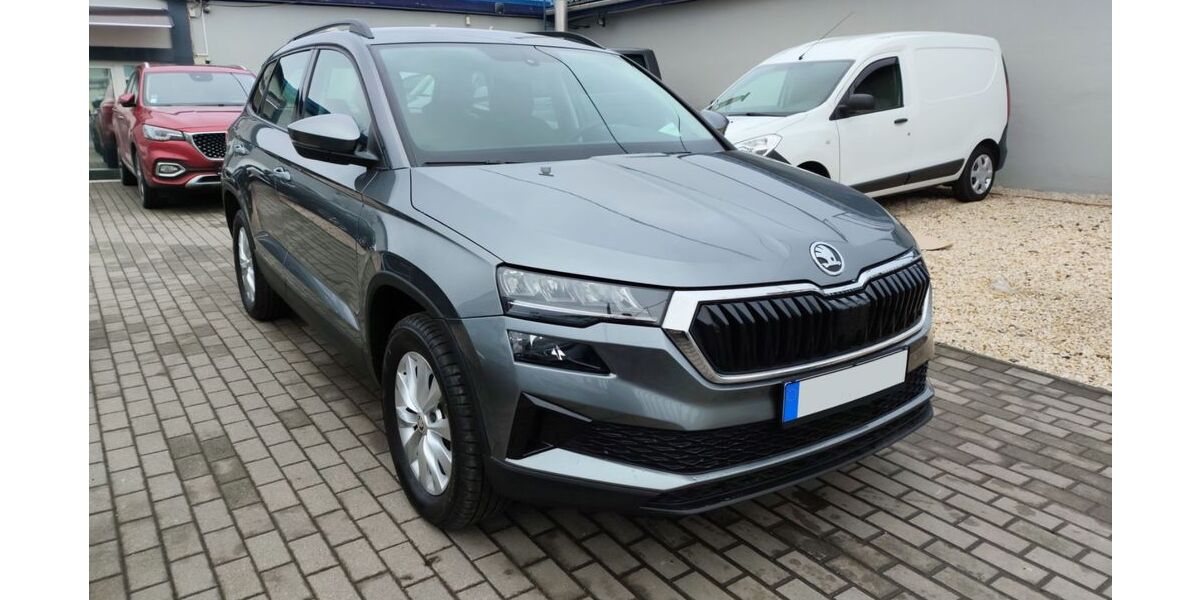 Skoda Karoq 10.000 km 25.499 &euro; Pfaffenhofen an der Ilm 85276