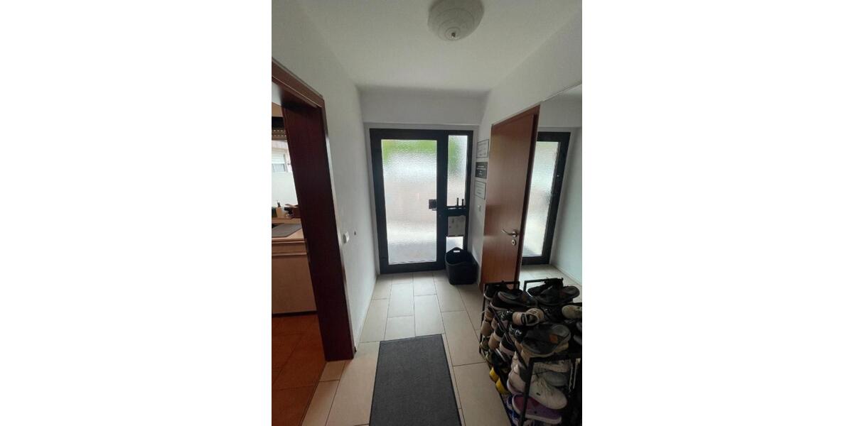 Reihenhaus Leonberg - 6 Zimmer, 199 m&sup2;, 1.850&euro; | Angebot:24248136