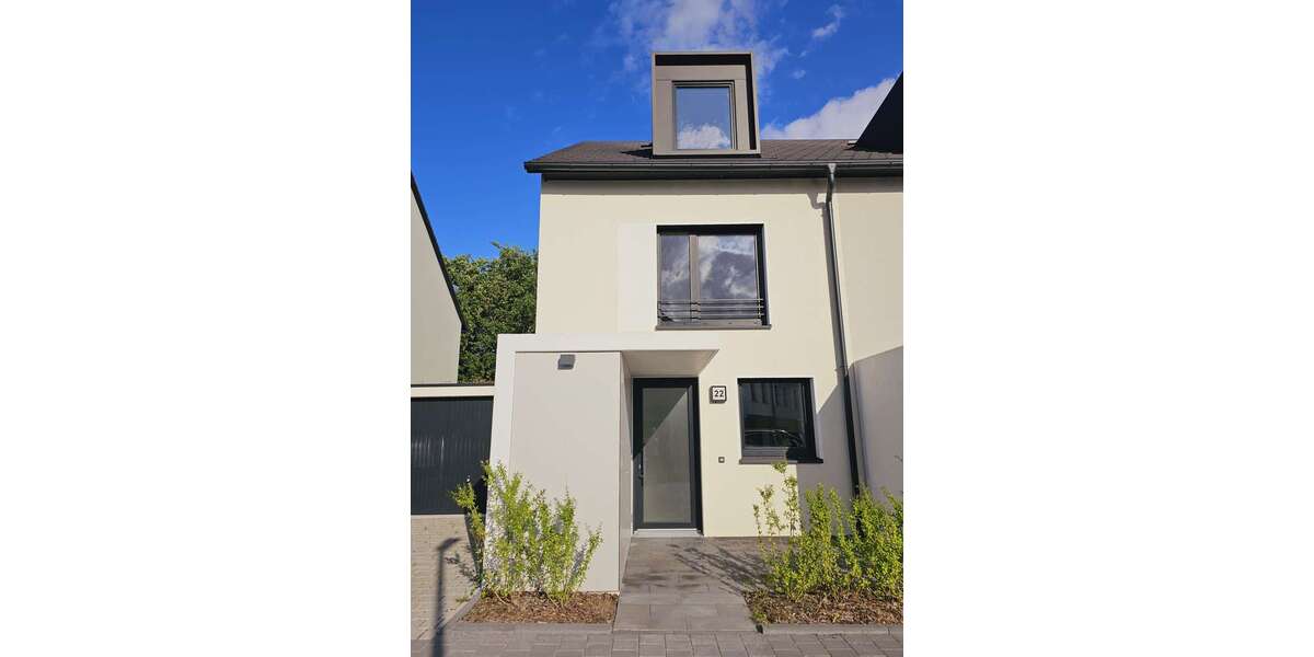 Einfamilienhaus Oranienburg - 5 Zimmer, 145 m&sup2;, 2.175&euro; | Angebot:27151499