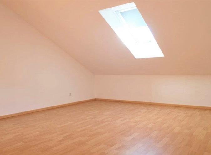 Maisonettenwohnung Lage - 3.5 Zimmer, 99 m&sup2;, 1.040&euro; | Angebot:26323638