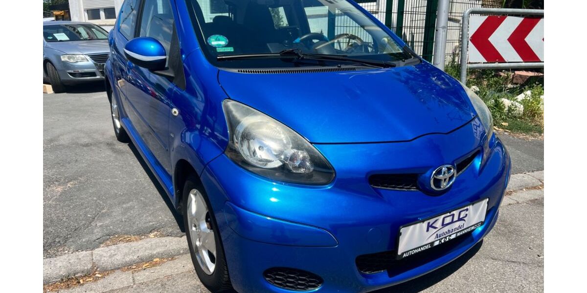 Toyota Aygo (X) 151.000 km 6.200 &euro; Mannheim 68199