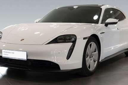 Porsche Taycan 45.083 km 64.890 &euro; Frankfurt 60314