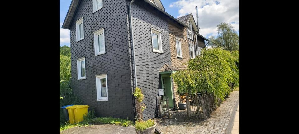 Mehrfamilienhaus, Wohnhaus Freudenberg - 9 Zimmer, 199 m&sup2;, 198.000&euro; | Angebot:27094945