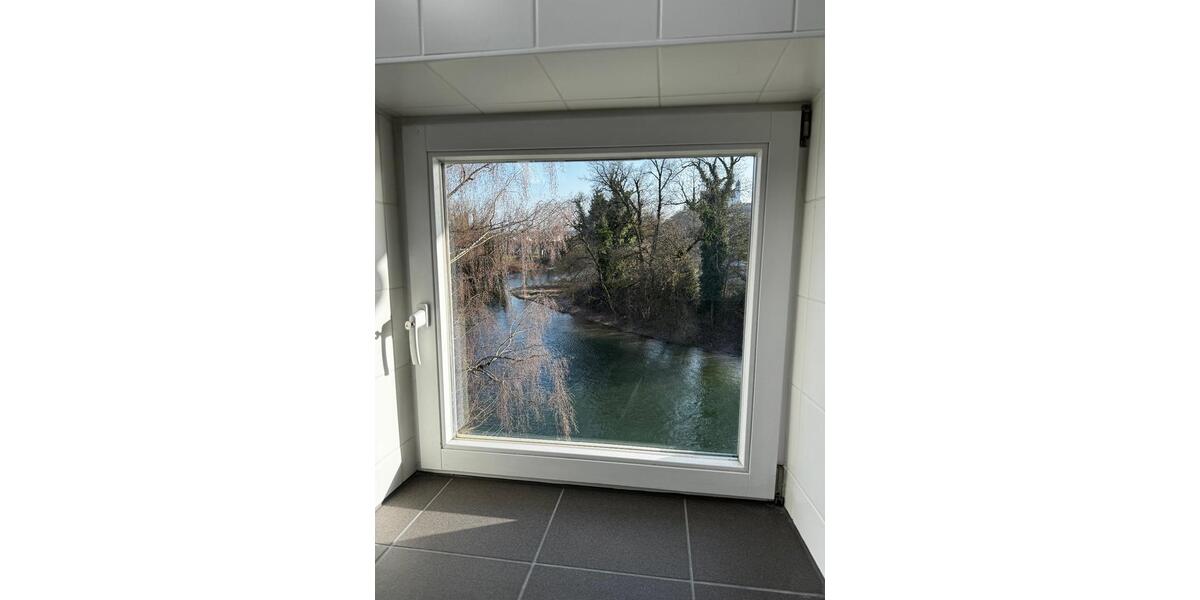 Dachgeschoßwohnung Altenmarkt an der Alz - 1.5 Zimmer, 78 m&sup2;, 990&euro; | Angebot:25403417