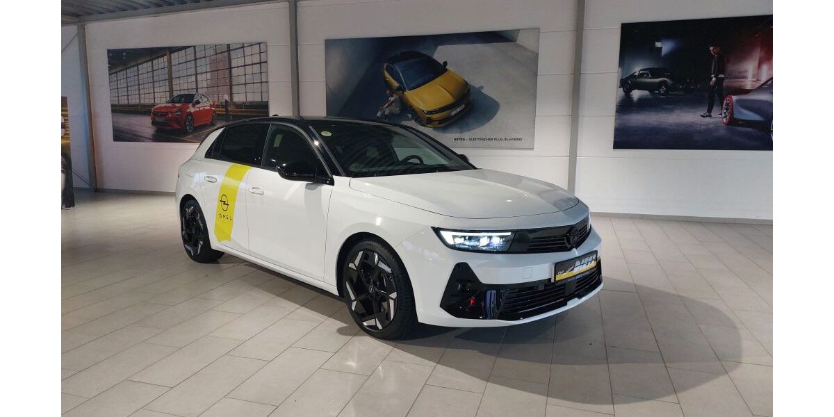 Opel Astra 13.000 km 35.990 € Ebern 96106