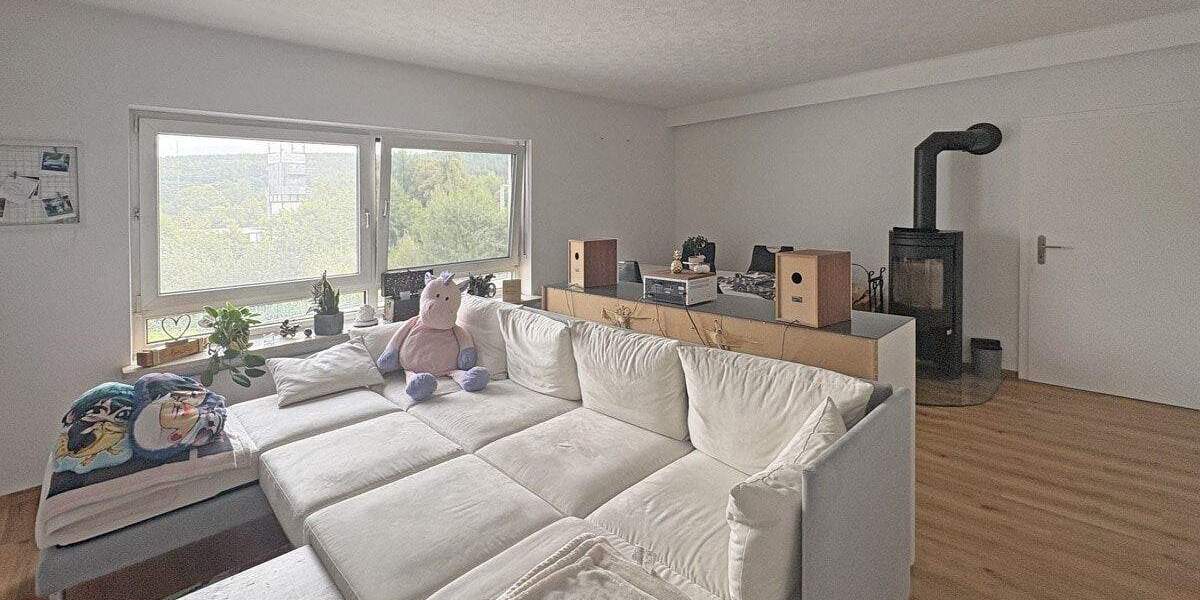 Einfamilienhaus Kronach - 3 Zimmer, 102 m&sup2;, 1.020&euro; | Angebot:23100351