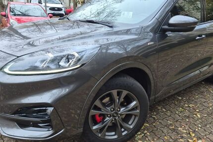 Ford Kuga 202.000 km 15.823 &euro; Karlsruhe 76189
