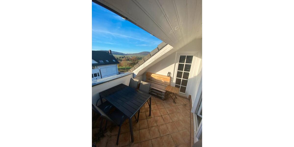 Dachgeschoßwohnung Niedenstein - 2 Zimmer, 128 m&sup2;, 244.870&euro; | Angebot:25414020