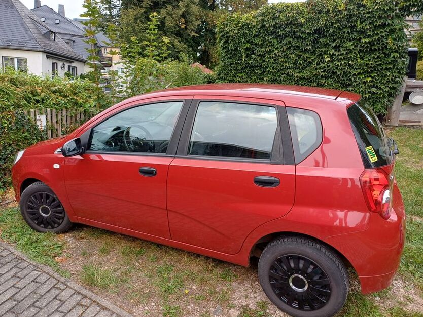 Chevrolet Aveo 118.000 km 990 € Lößnitz 08294