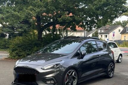 Ford Fiesta 63.000 km 16.000 &euro; Osnabrück 49080
