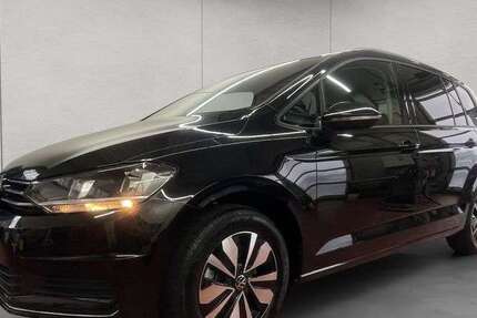 VW Touran 15.470 km 32.980 &euro; Flensburg 24944