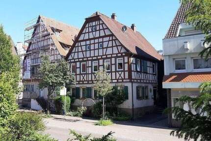 Haus Oedheim - 6 Zimmer, 226 m&sup2;, 398.500&euro; | Angebot:26160586