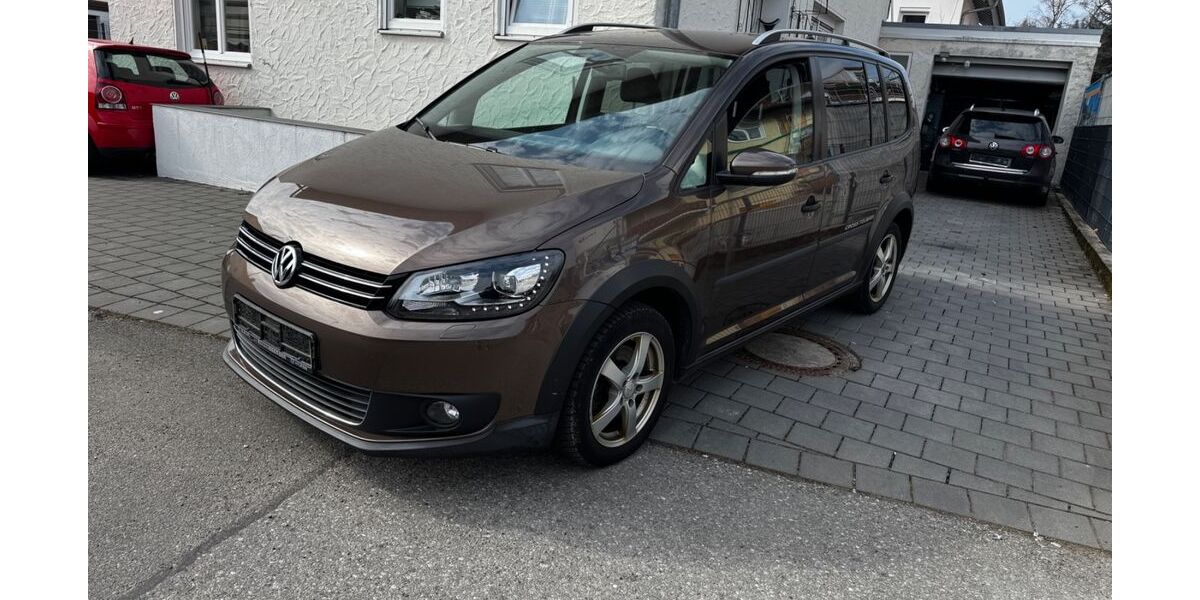 VW Touran 268.700 km 6.950 &euro; Obergünzburg 87634