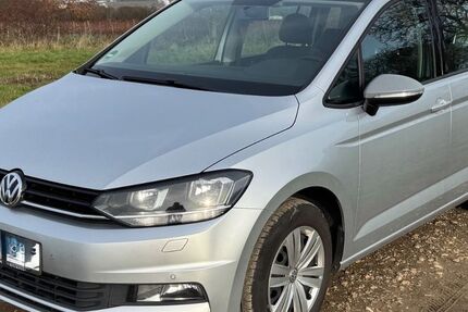 VW Touran 202.750 km 9.990 € Mainz 55129