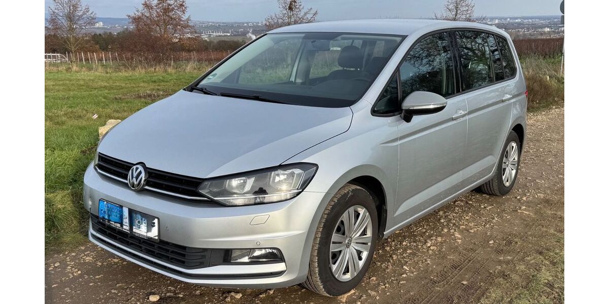 VW Touran 202.750 km 9.990 € Mainz 55129