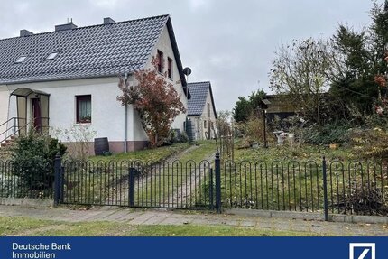 Kleines Haus mit vielen Möglichkeiten sucht Familienanschluss