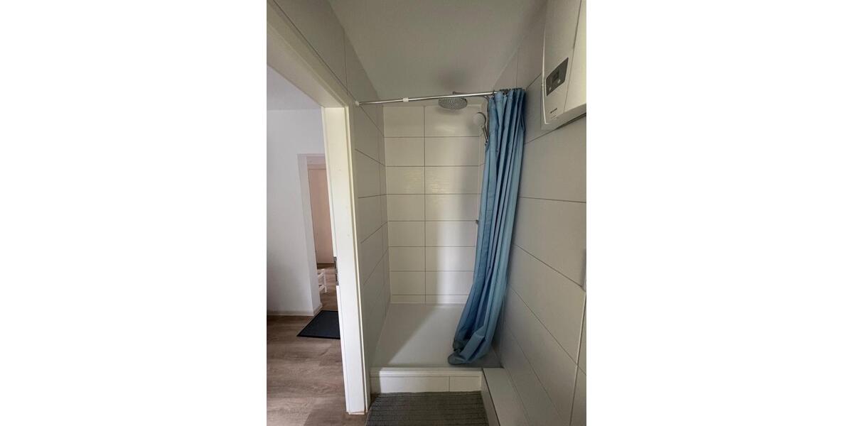 Dachgeschoßwohnung Marburg - 2 Zimmer, 48 m&sup2;, 350&euro; | Angebot:26167052