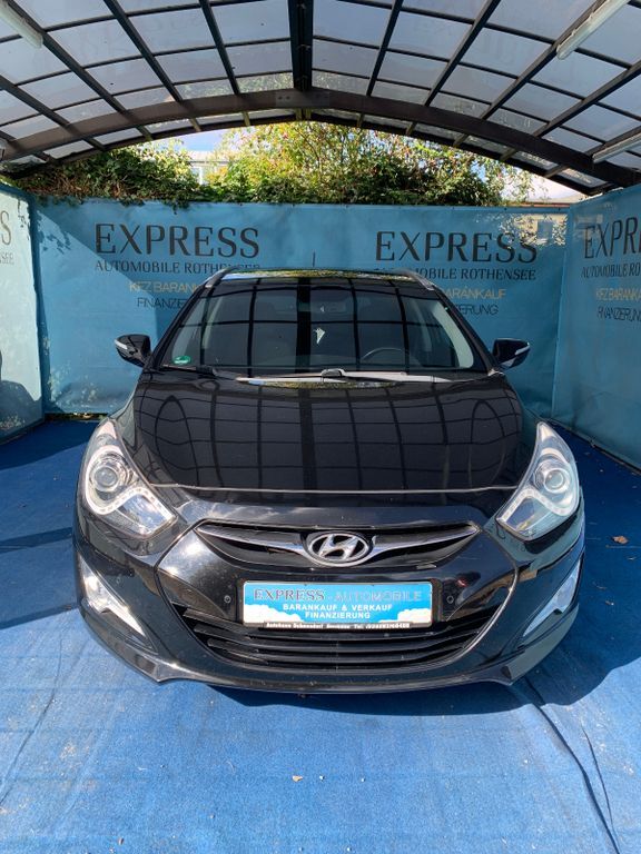Hyundai i40 106.640 km 8.999 € Magdeburg - Rothensee 39126