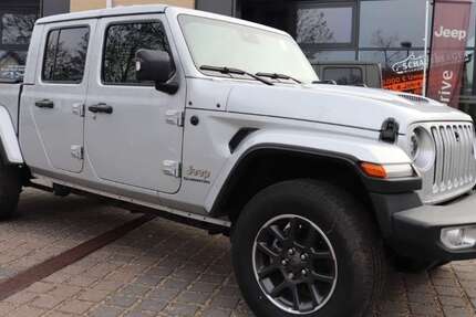 Jeep Gladiator 24.400 km 59.895 &euro; Potsdam 14482