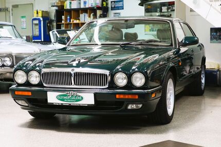 Jaguar XJ 244.500 km 8.250 &euro; Alzenau 63755