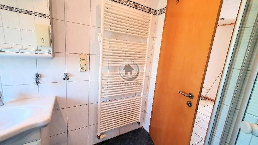 !!! ImmoPoint !!! TOP Energiewert - 3 Zimmer möglich - SüdWest Balkon + Garage !!! (IP V 3 MD 75)