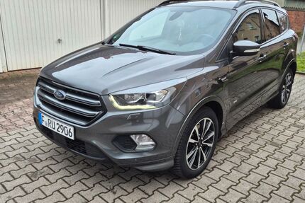 Ford Kuga 125.000 km 16.000 &euro; Frankfurt am Main 65933