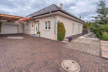 Haus Bohmte - 8 Zimmer, 225 m&sup2;, 450.000&euro; | Angebot:27404119