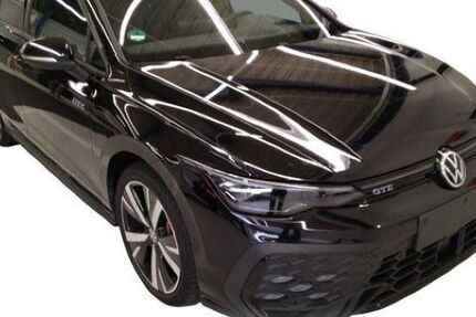 VW Golf 17.690 km 42.480 € Olpe 57462