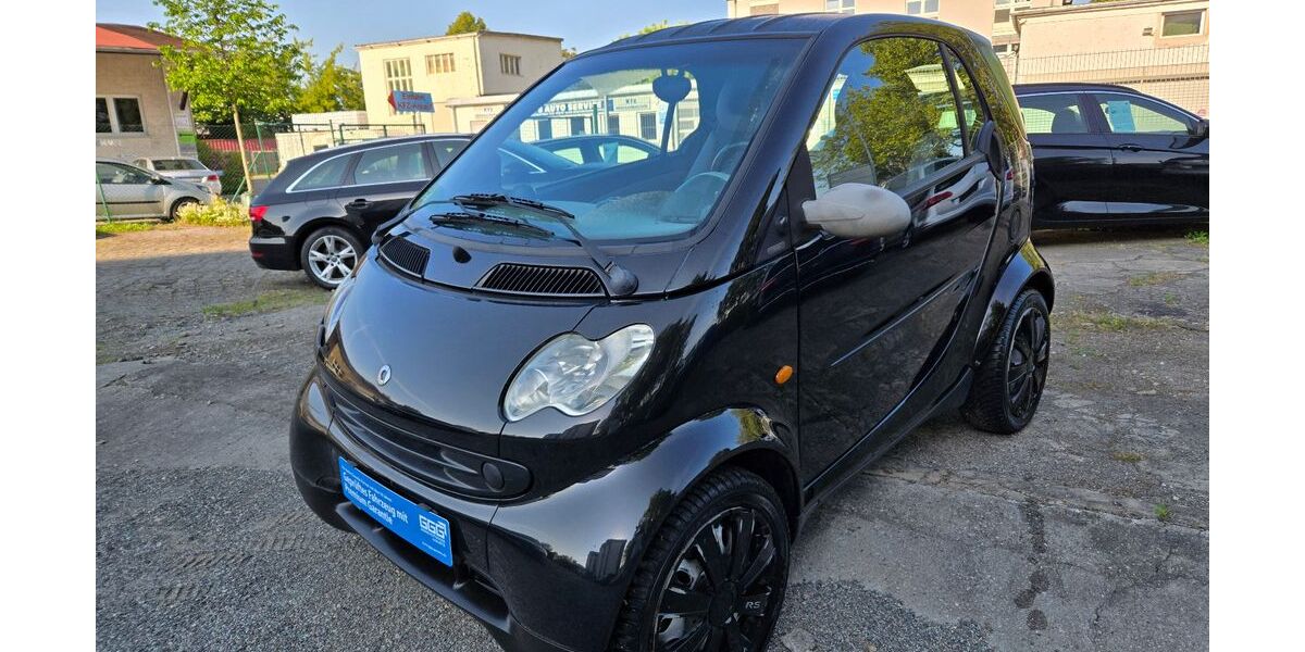 Smart ForTwo 194.000 km 800 &euro; Dresden 01067
