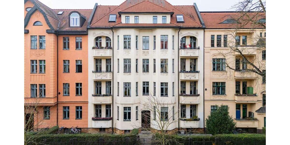 Heritage Living at Sanssouci - A Six-Room Family Home in Potsdam West 6 zimmer