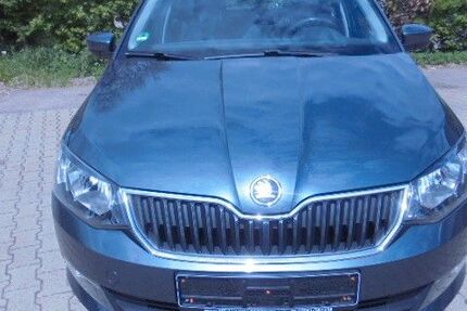 Skoda Fabia 89.800 km 10.900 &euro; Oberstdorf 87561