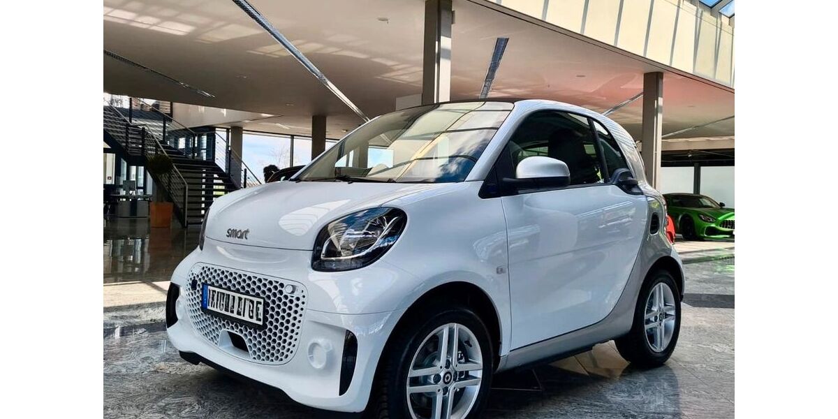 Smart ForTwo 33.150 km 10.800 &euro; Hasloh 25474