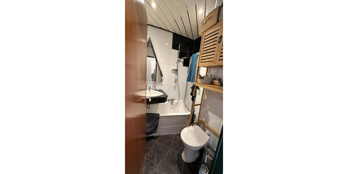 Etagenwohnung Veitshöchheim - 1 Zimmer, 40 m&sup2;, 700&euro; | Angebot:26323444