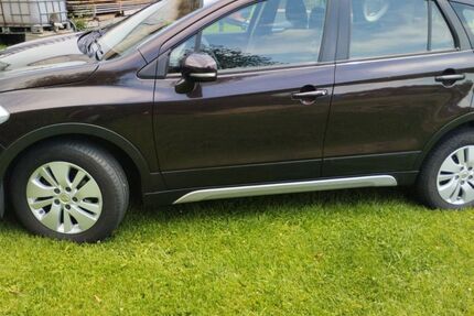 Suzuki (SX4) S-Cross 108.000 km 11.300 € Neuschönau 94556