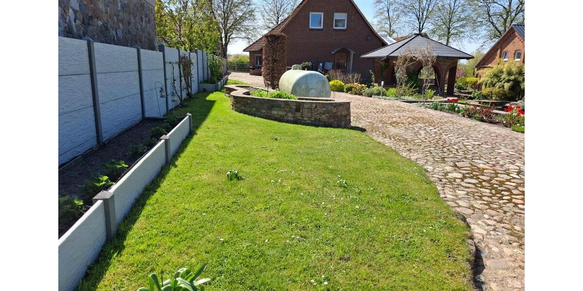 Einfamilienhaus Möllenhagen - 5 Zimmer, 160 m&sup2;, 269.000&euro; | Angebot:26913643