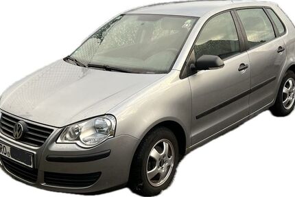 VW Polo 62.000 km 2.400 &euro; Heufeld 83052