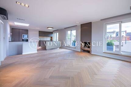 Die Stadt zu Füßen, das Leben im Blick - Exklusives Wohnen in Uhlenhorst! 5 zimmer