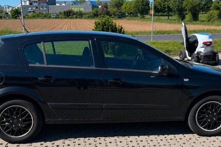 Opel Astra 200.000 km 1.400 &euro; fulda 36037