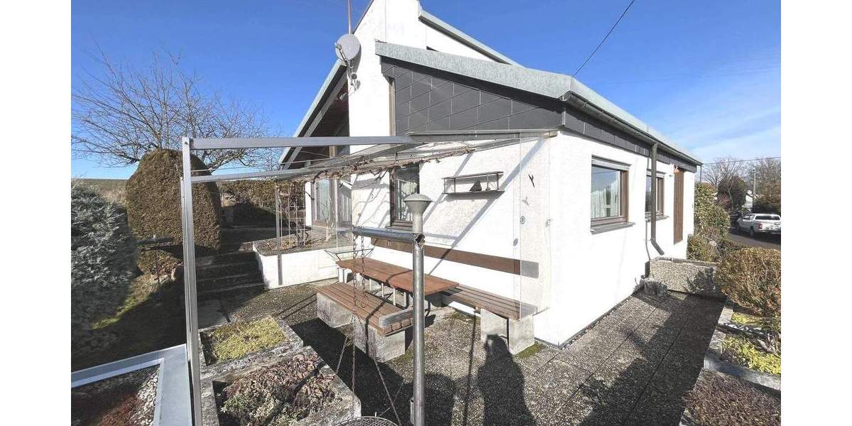 Einfamilienhaus Weil der Stadt Hausen - 4 Zimmer, 102 m&sup2;, 390.000&euro; | Angebot:25340449