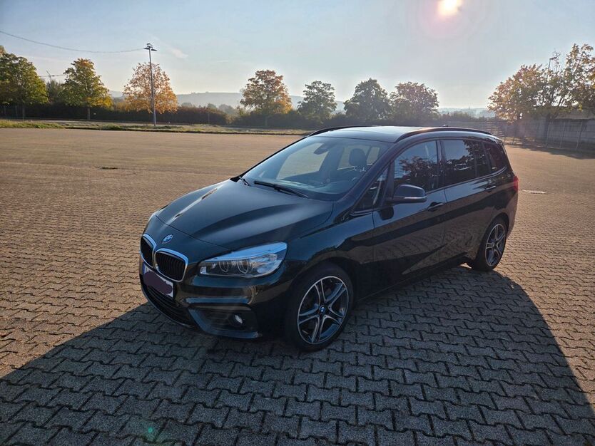 BMW 220 Gran Tourer 122.000 km 20.500 € Seelbach 77960