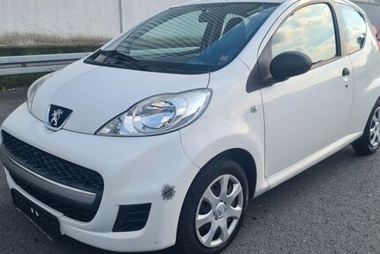Peugeot 107 139.990 km 1.490 &euro; Essen 45309
