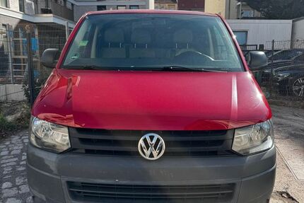 VW T5 Transporter 170.000 km 9.999 &euro; Berlin 13187