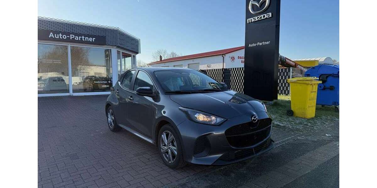 Mazda 2 15.882 km 20.990 &euro; Bad Doberan 18209
