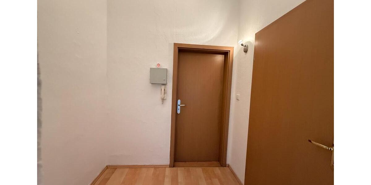Mehrfamilienhaus, Wohnhaus Dessau-Roßlau Brambach - 8 Zimmer, 174 m&sup2;, 185.000&euro; | Angebot:27225196
