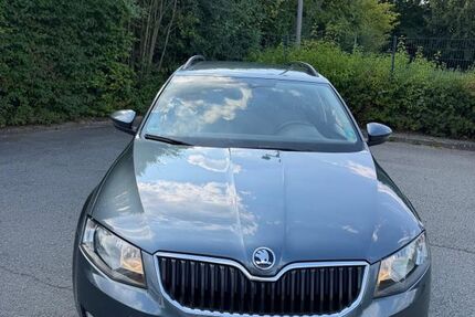 Skoda Octavia 162.000 km 8.700 &euro; Bielefeld 33615