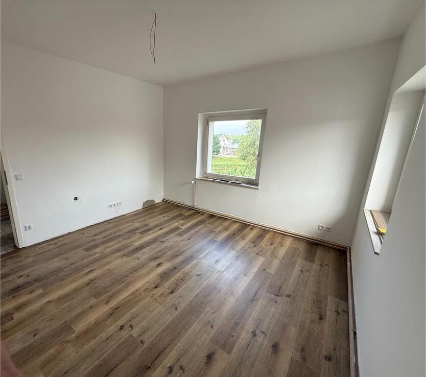 Kernsanierte 3-Zimmer-Wohnung